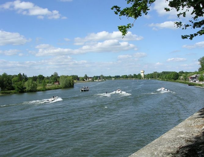 Water skiing on the river.