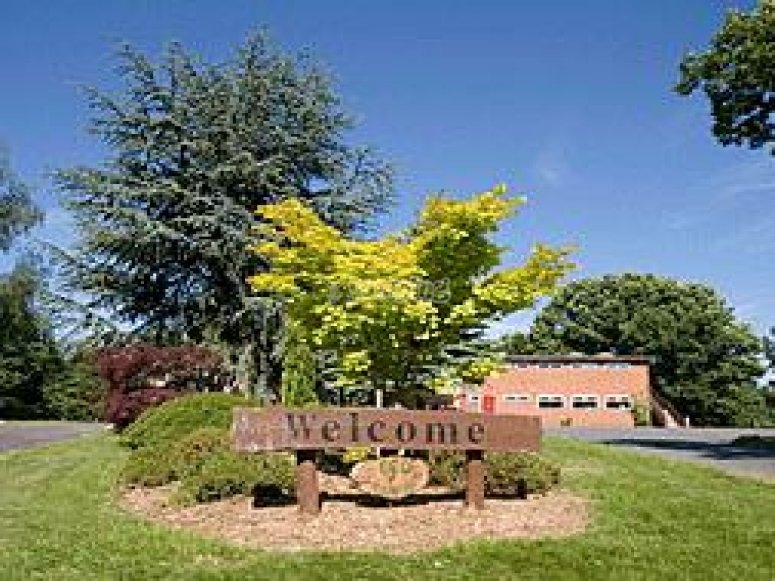 Frank Chapman Centre, prices and bookings 2024