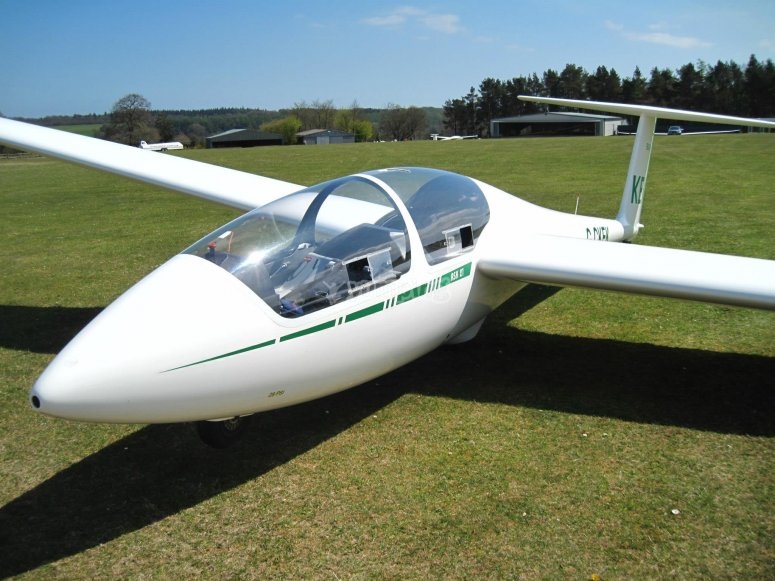 Devon & Somerset Gliding Club, prices and bookings 2024