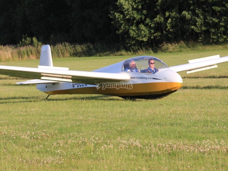 North Wales Gliding Club, prices and bookings 2024
