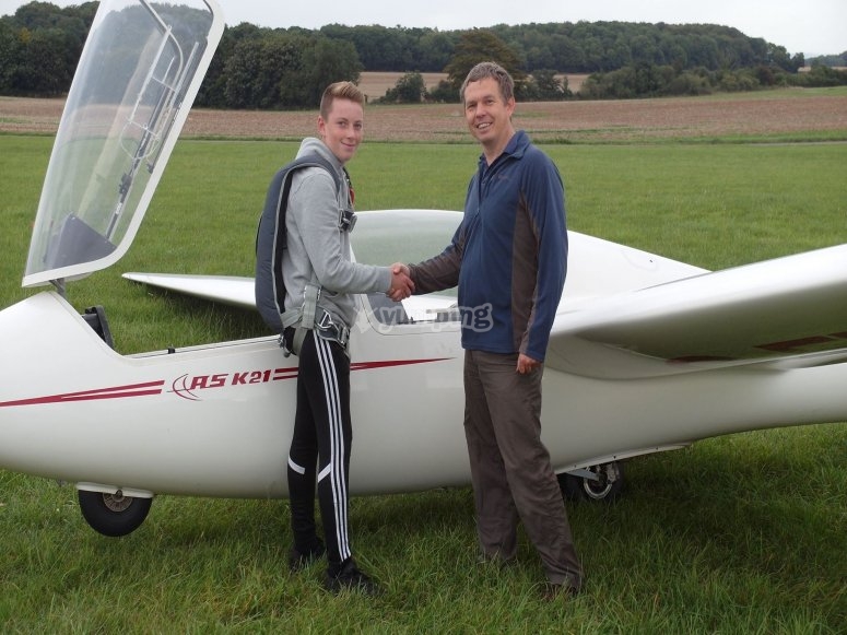 Cotswold Gliding Club, prices and bookings 2024