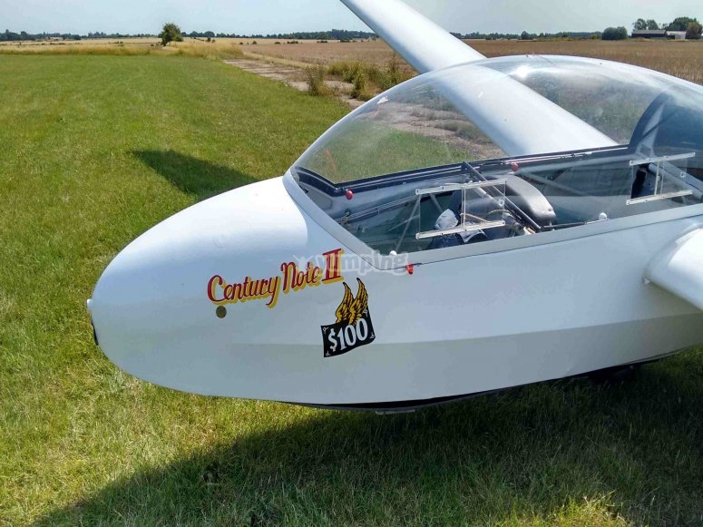 Essex Gliding Club, prices and bookings 2024