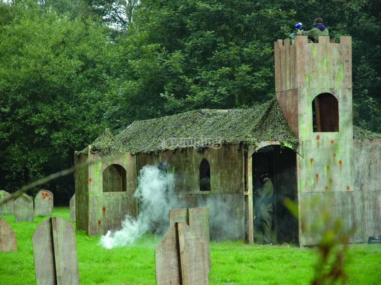 Combat Zone Paintball, prices and bookings 2024