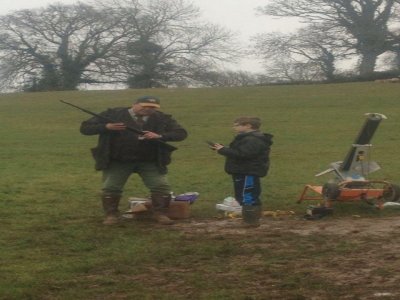 1 hour individual lesson of clay shooting