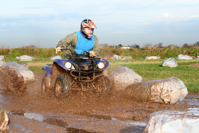 Quad Bike Racing 
