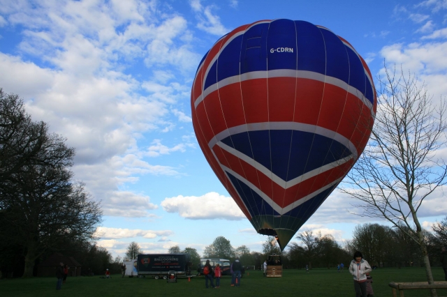  iniziamo il volo con Adventure Balloons London 