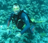  Bob Symons，在红海 