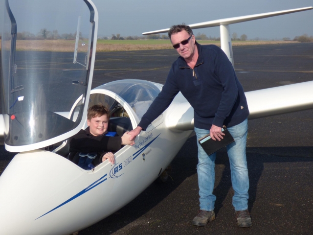  Herzlichen Glückwunsch, Junge! 