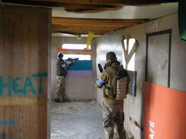  Nascondersi dal nemico 