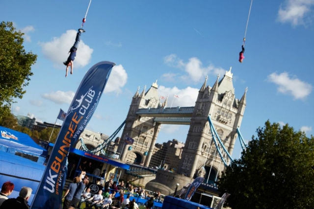 Bungee jumping in London