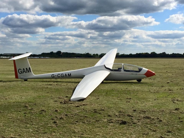 The different types of gliders oat Windrushers Gliding Club