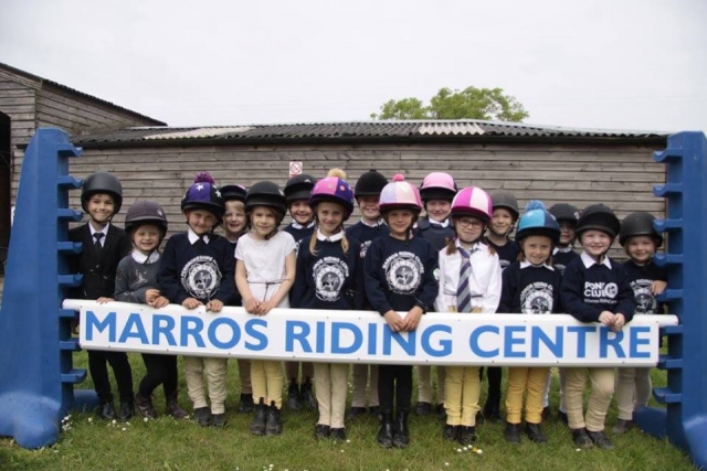  The Pony Club en el Marros Riding Center 