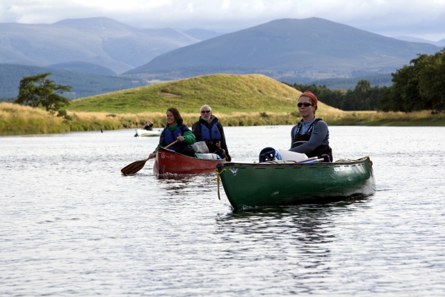  斯佩河独木舟探险