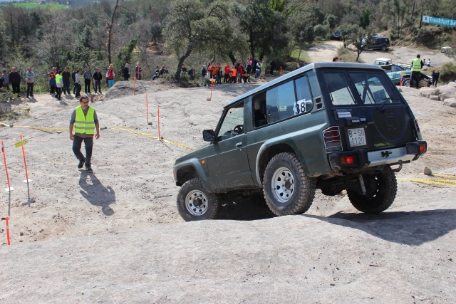 People waiting to have fun with a 4x4 tour