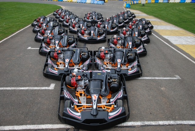  La nostra flotta di kart 