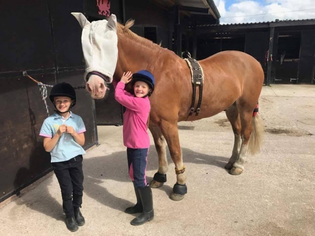  The Pony Club en el Centro Equestrian de Aberconwy 