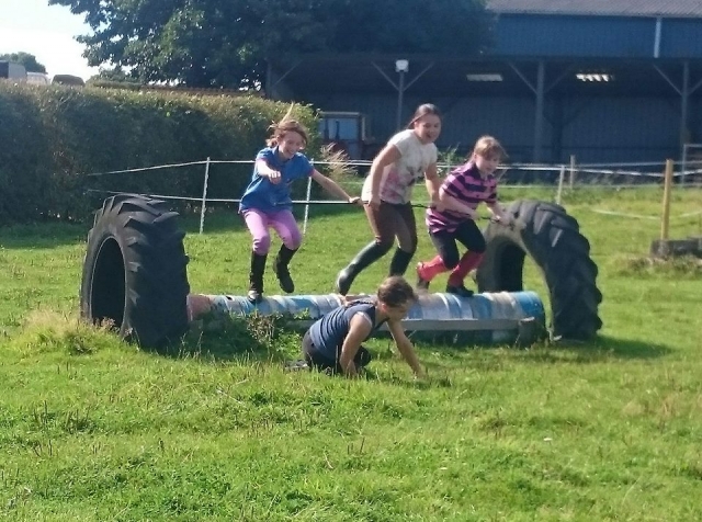  ¡Pony Club en Aberconwy Equestrian Center 