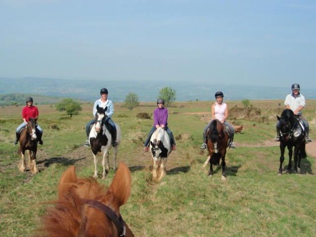 泰宁斯团体徒步旅行