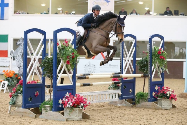 Advanced showjumping! 