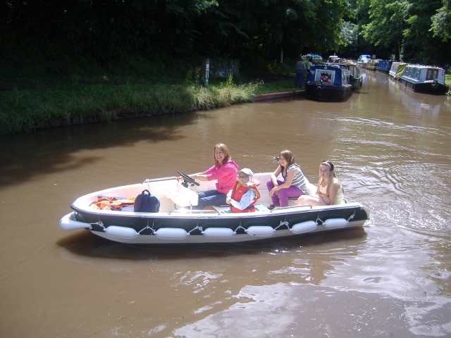 Four seater day boat