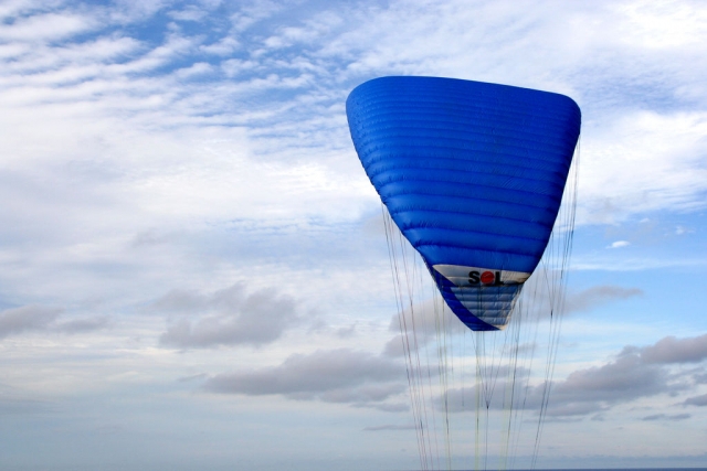 Tandem flights with  Bollington Paragliding Club