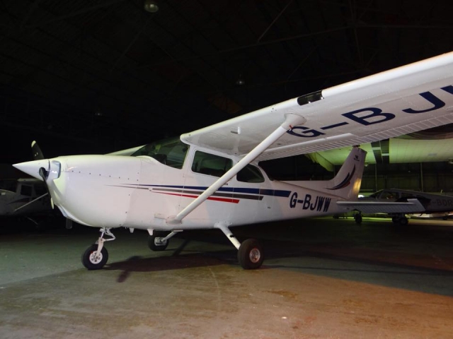  Üben Sie nachts mit der Westair Flying School 