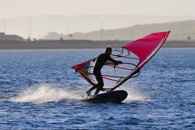  Windsurfing é uma ótima experiência 
