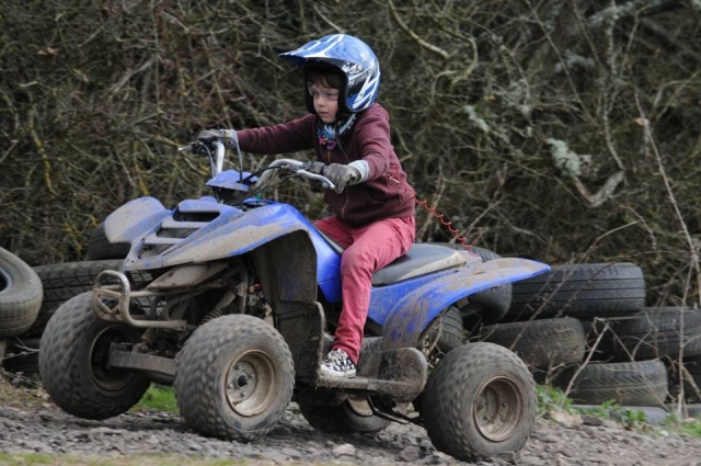  OFF ROADING 