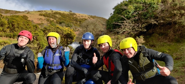  Venha e aproveite o seu fim de semana com uma sessão de canyoning 