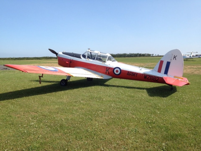  Un de nos avions à Eaglescott Airfield Gliding 