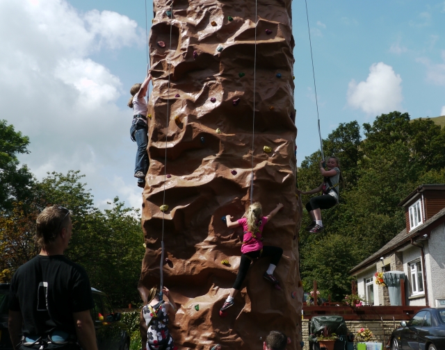  这些孩子不会忘记 