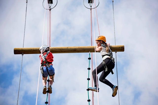Hochseilgarten ist auch etwas für Kinder