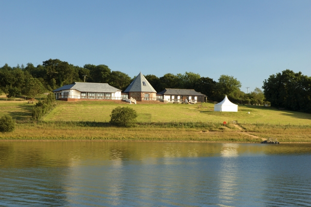 Lakeside, Roadford Lake