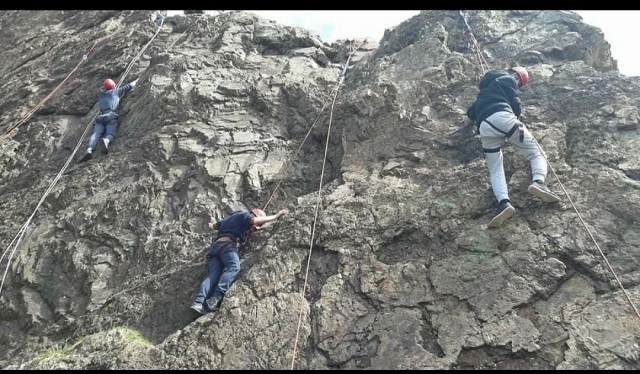  Rock Climbing 