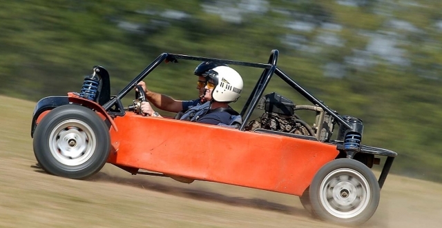  Apache Rally Racing 