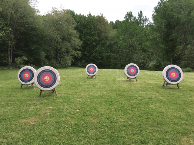  Desfrute de arco e flecha conosco 