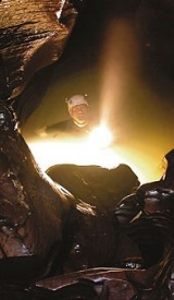  洞穴探险带你到一些神奇的地方 