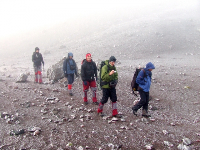  Rock UK Summit Center 和你的朋友一起远足！ 