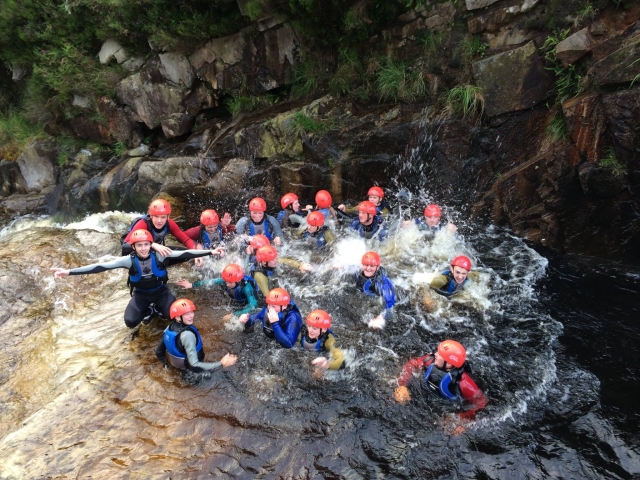  Coasteering 