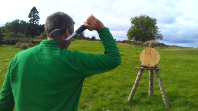  Axe-Throw 