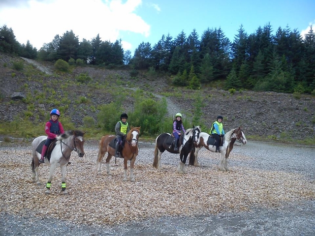  El Pony Club en Saddle Tramps Trail Riding 