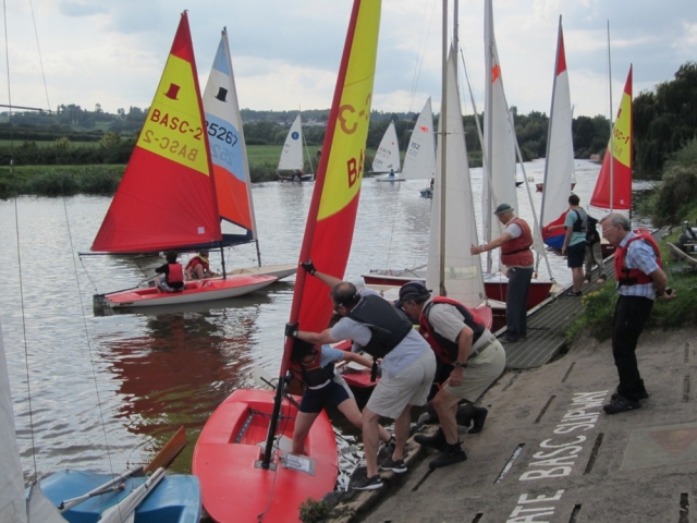  Mass Lauch para Barts Bash 