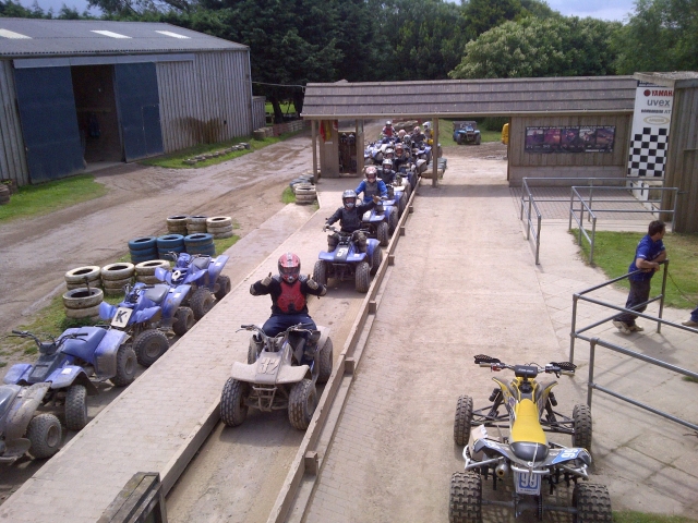  Diviértete con el quad Ciclismo 