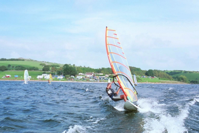 windsurfing