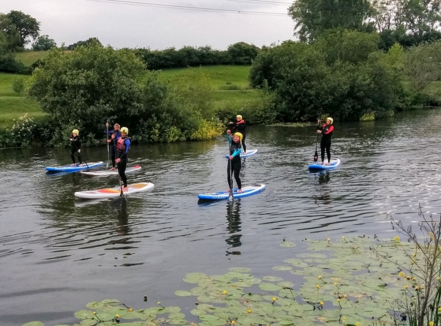  Auf der anderen Seite des Flusses 