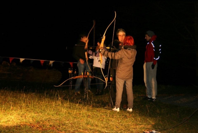  Divertiti con arco e frecce con i tuoi amici 
