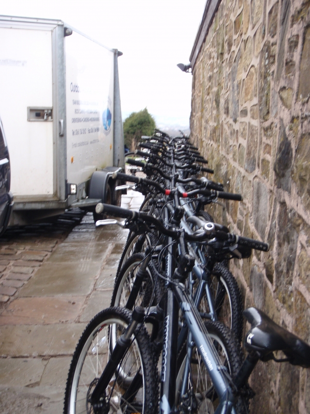  Fahrradwaschen am Ende des Tages 