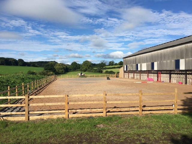  马活动中心的室外舞台 