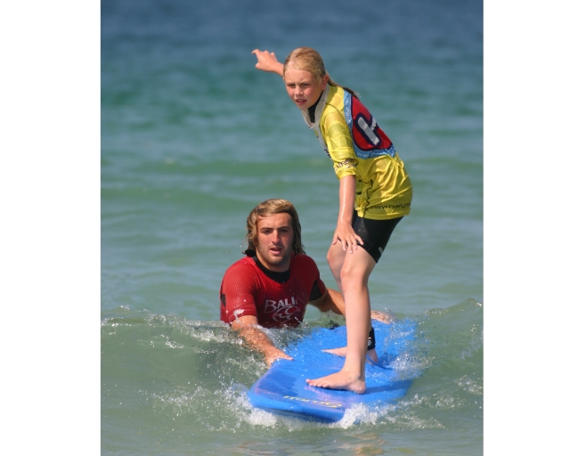 Harlyn Surf School lessons