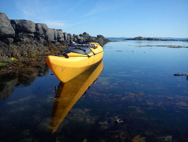 È disponibile il kayak. 